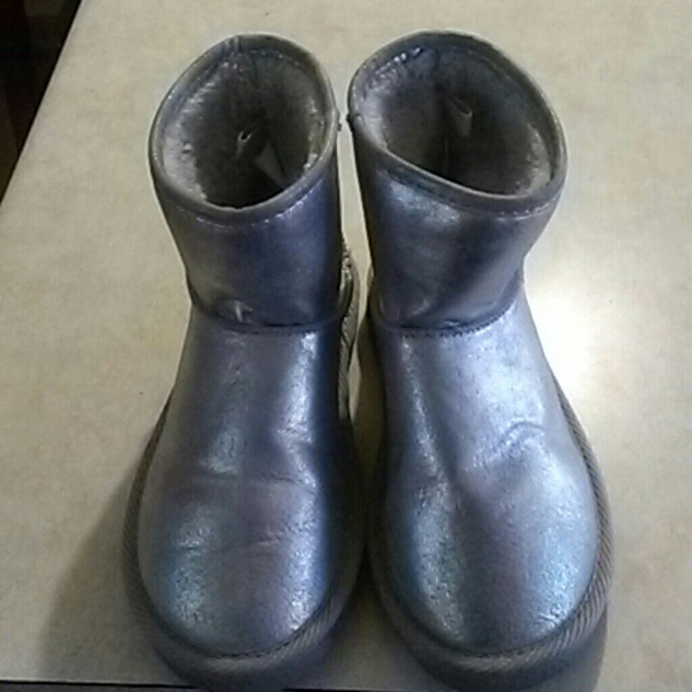 Girls silver boots